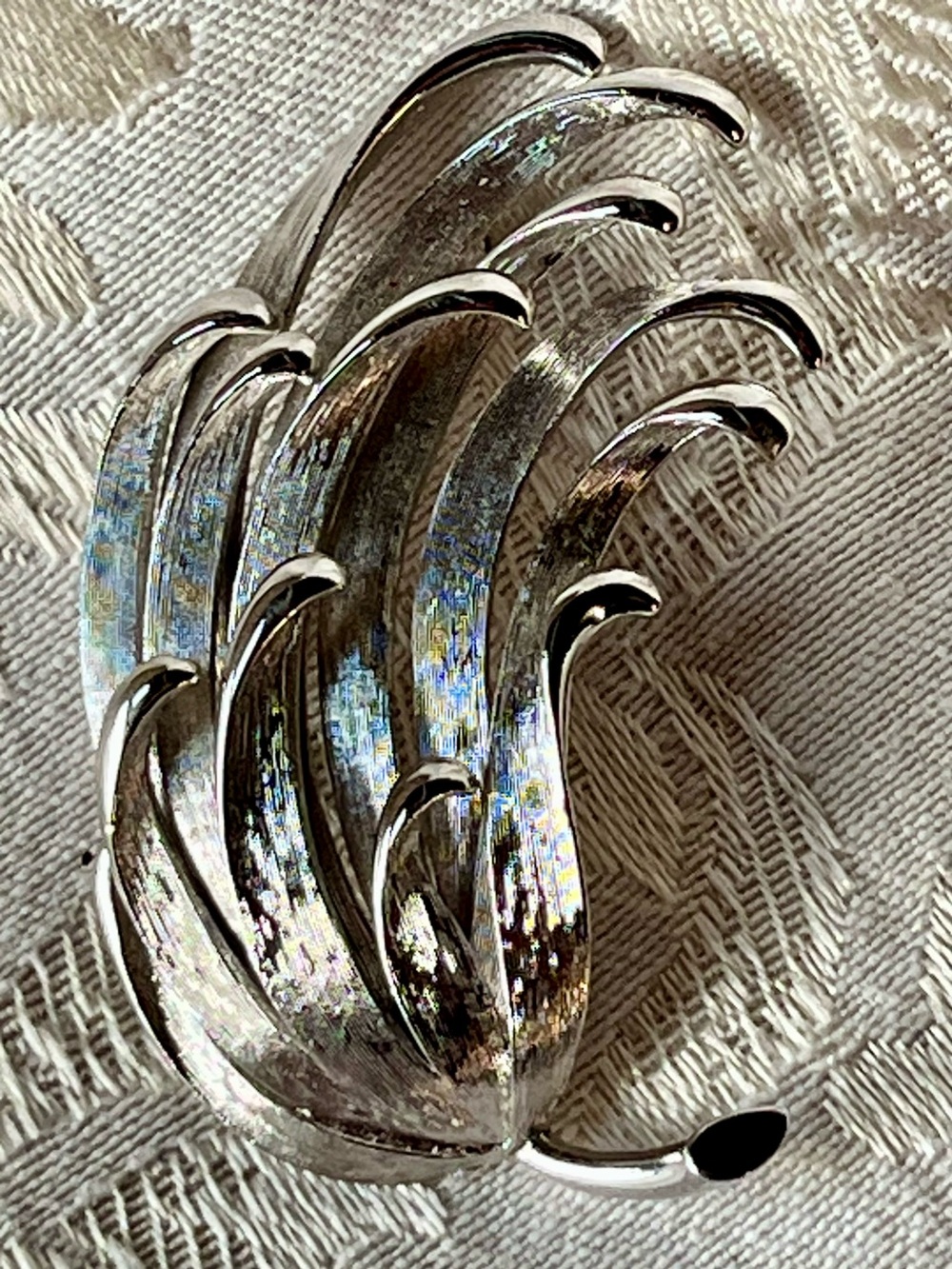 Vintage MONET Silver Textured Leaf Brooch Pin Mid Century Modernist 1960s Retro